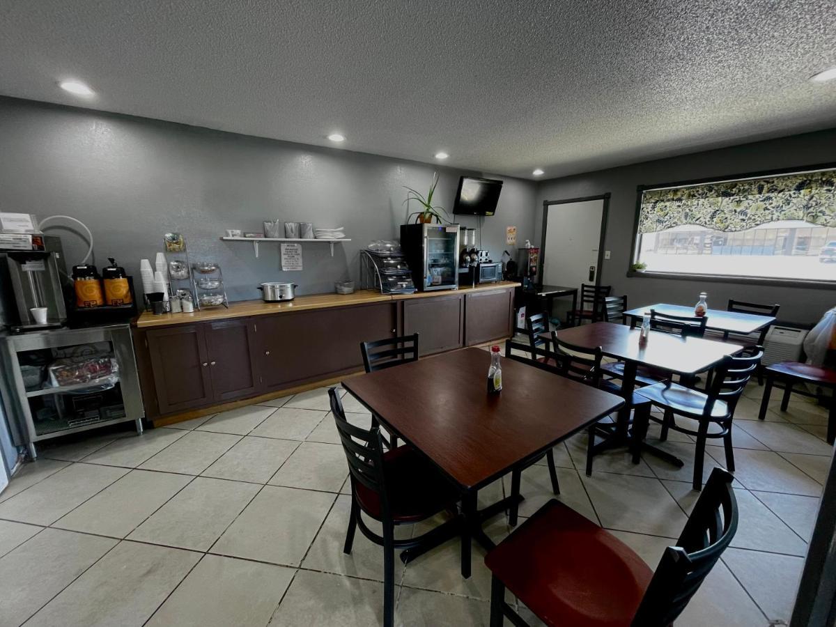 Royal Inn&Suites Mountain Grove Bagian luar foto
