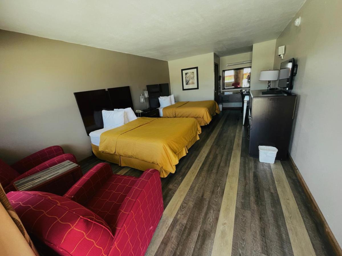 Royal Inn&Suites Mountain Grove Bagian luar foto