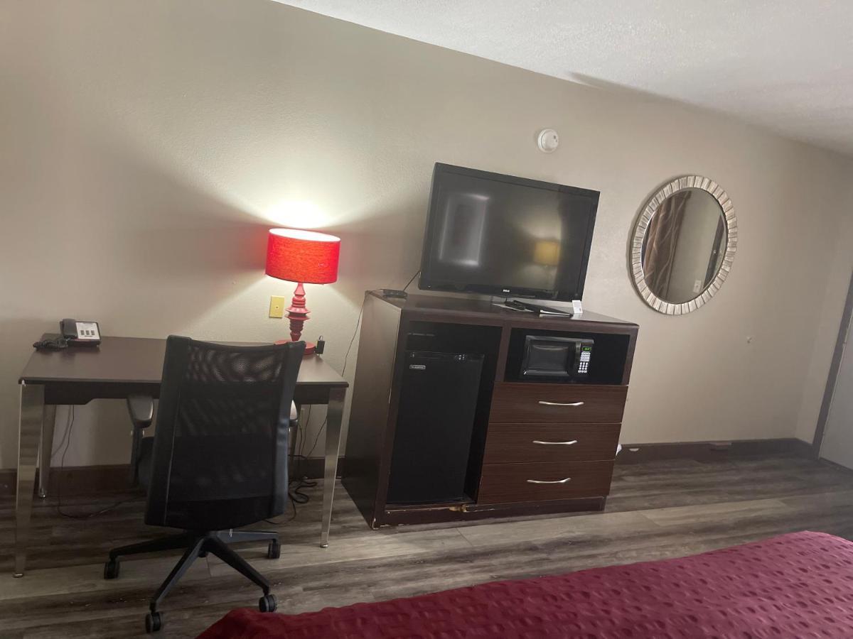 Royal Inn&Suites Mountain Grove Bagian luar foto
