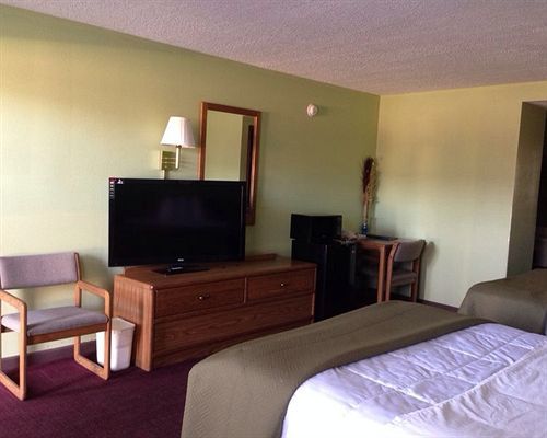 Royal Inn&Suites Mountain Grove Bagian luar foto